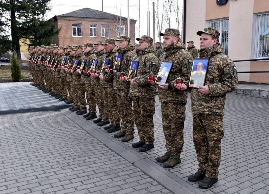 У Білокриницькій громаді на Рівненщині вшанували пам'ять нацгвардійців - фото 1
