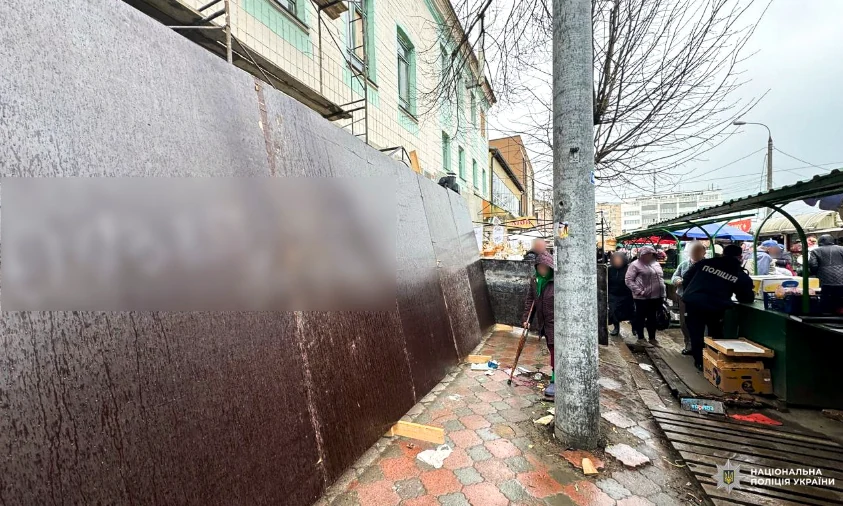 На будівництві у Рівному тяжко травмувався чоловік