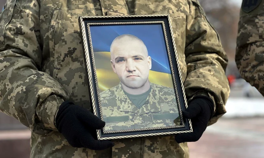 З полеглим захисником попрощались у Рівному