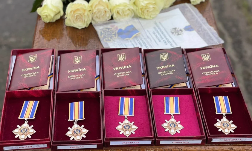 Рідним полеглих захисників з Березнівщини вручили посмертні нагороди