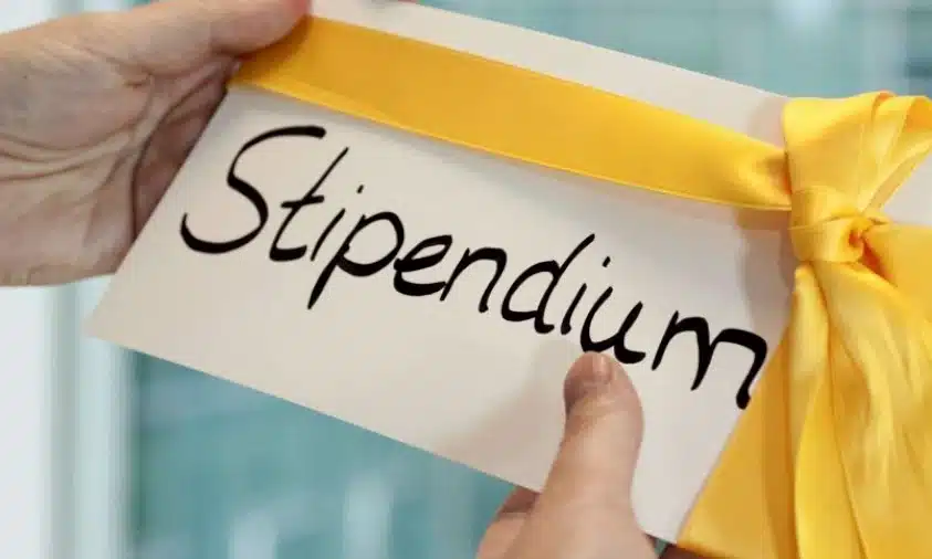 Стипендії та гранти на реалізацію творчих ідей отримають митці Рівненщини