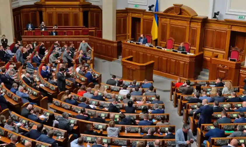 Компенсацію за оренду житла народним депутатам пропонують збільшити