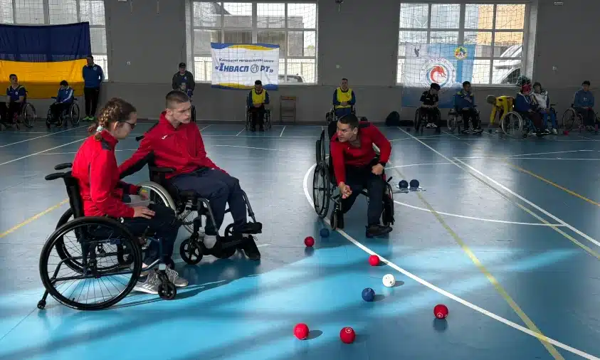 Призерами Чемпіонату України з бочча стали спортсмени з Рівненщини Призерами Чемпіонату України з бочча стали спортсмени з Рівненщини