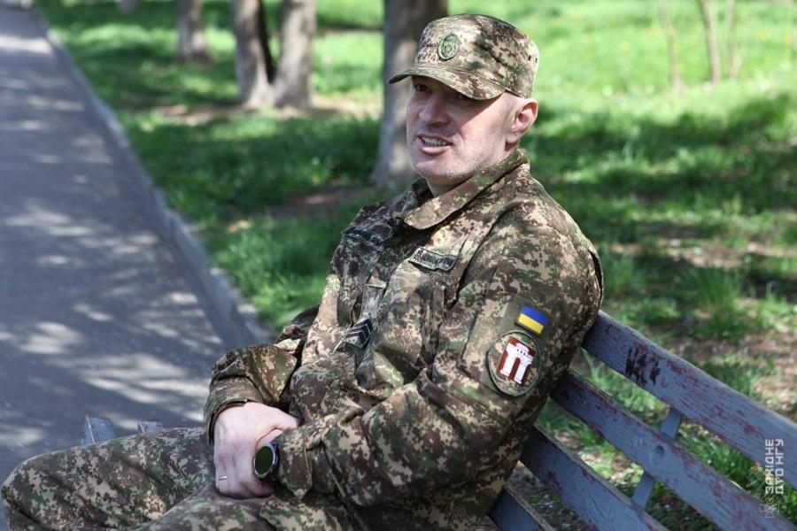 «Бог на мене має плани» — історія рівненського гвардійця, який повернувся з-за кордону, щоб воювати за Україну