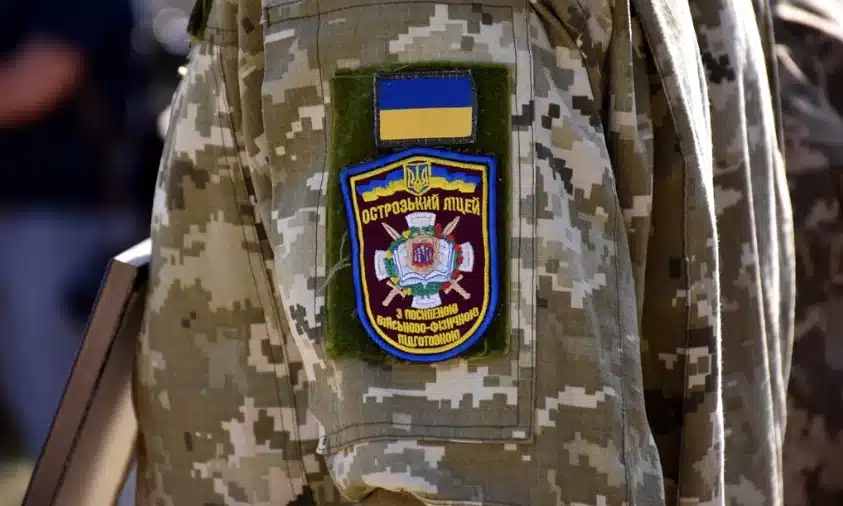 Вперше в історії: військовий ліцей на Рівненщині відкрив набір для дівчат