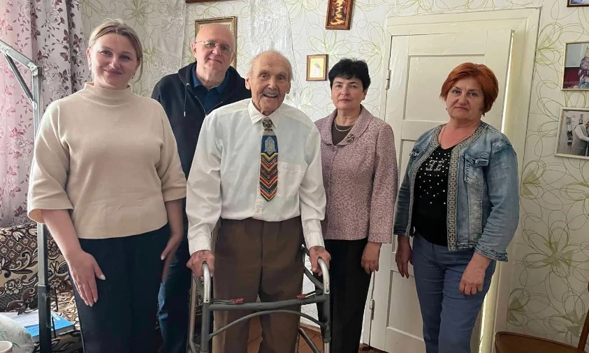 93-річний Євгеній Жолиняк з Оженина отримав статус борця за незалежність України