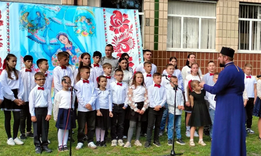 У селі Грем’яче Острозької громади провели благодійний захід на підтримку ЗСУ