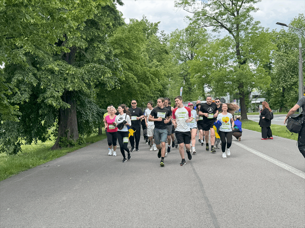 Краків біг разом із Києвом: благодійна акція на підтримку українських дітей - фото 2