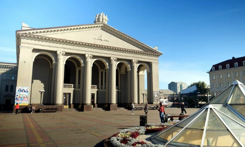 У Рівному відбудеться «Тиждень прем’єр сезону» в драмтеатрі