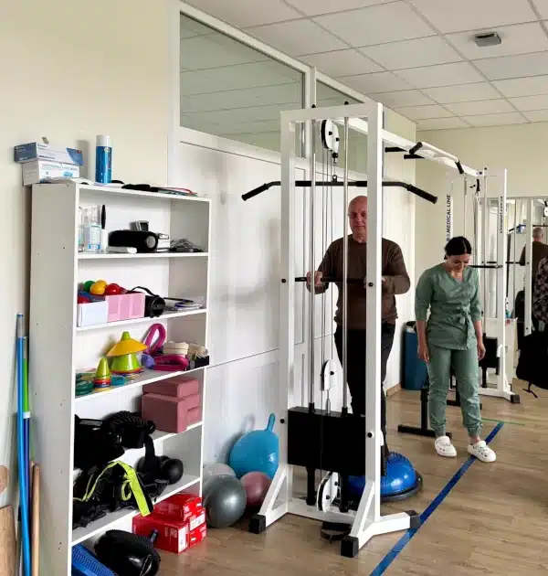 Луганський обласний клінічний онкодиспансер лікує жителів Рівненщини - фото 2