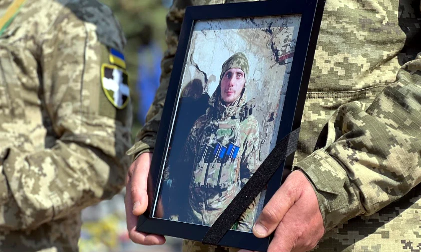 У Рівному провели в останню дорогу захисника