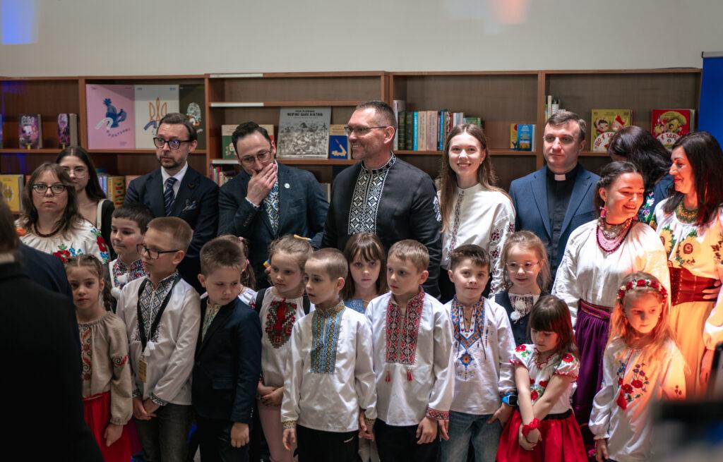 українські діти