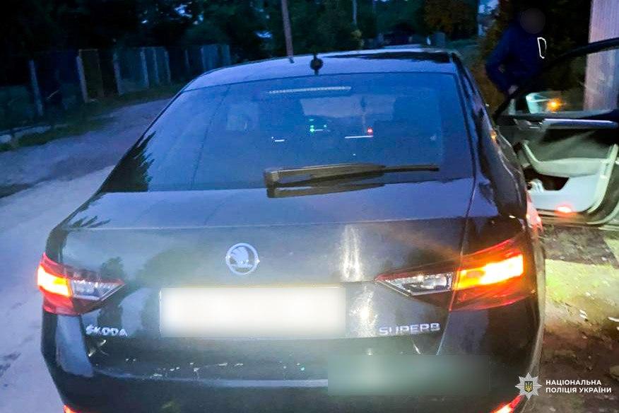 Поліцейські виявили наркотики у трьох жителів Сарненського району - фото 1