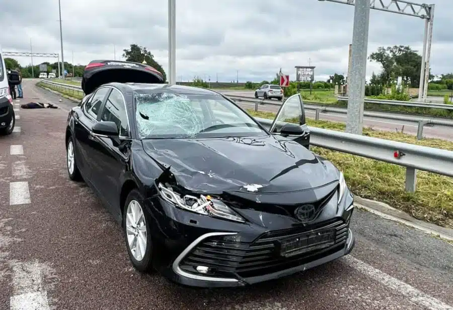У Гощі під колесами легковика загинув велосипедист - фото 1 У Гощі під колесами легковика загинув велосипедист - фото 1