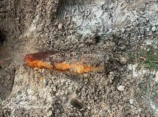 На Рівненщині знищили артснаряд часів Другої світової війни - фото 1 На Рівненщині знищили артснаряд часів Другої світової війни - фото 1