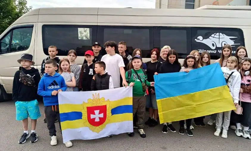 22 дитини з Рівненщини поїхали на оздоровлення до «Артеку» в межах держпрограми