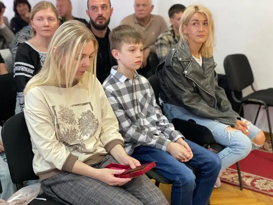 Дванадцятьох захисників із Сарненщини відзначено державними нагородами посмертно - фото 3