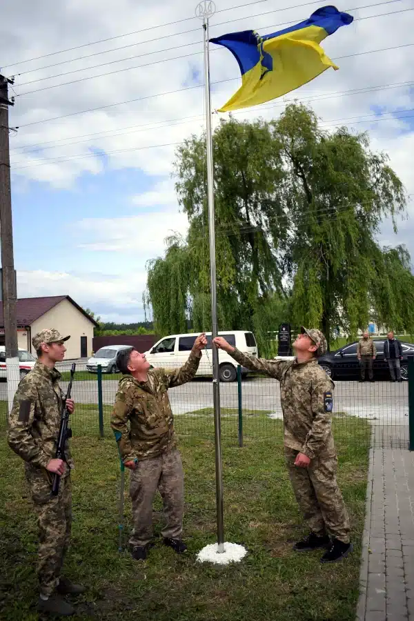 У Бугринській громаді відкрили Центр національно-патріотичного виховання: друге життя для школи — інвестиція в майбутнє - фото 1