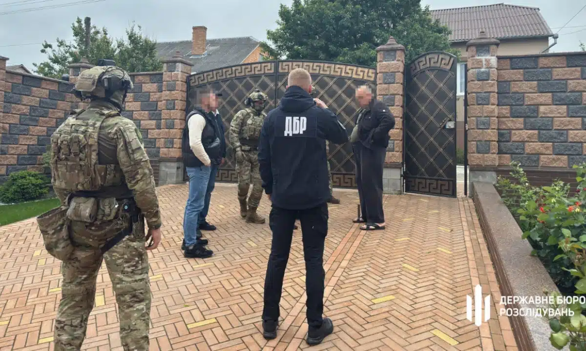 Колишнього керівника лісгоспу на Рівненщині підозрюють у незаконному збагаченні на понад 44 мільйони гривень