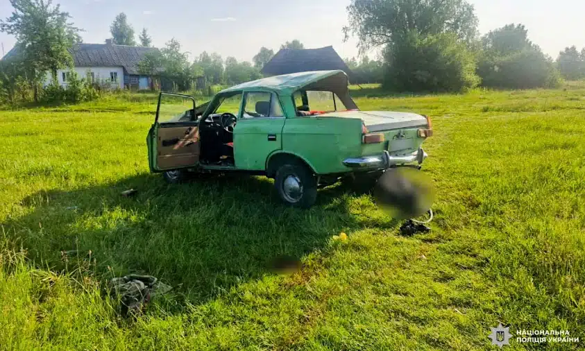 У ДТП в Рівненському районі загинув пасажир: водій був нетверезим