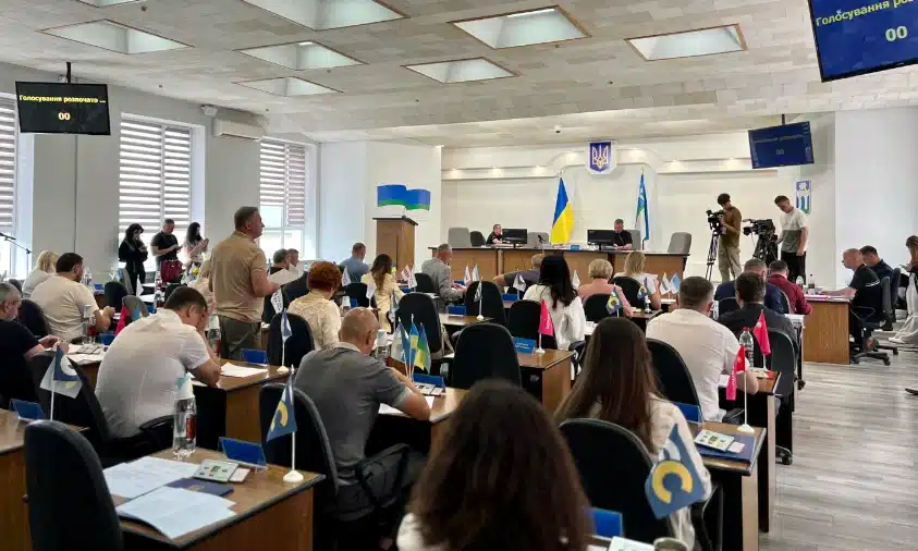 Рівнерада виділила понад 16 мільйонів на потреби воєнного часу: що ще ухвалили на сесії