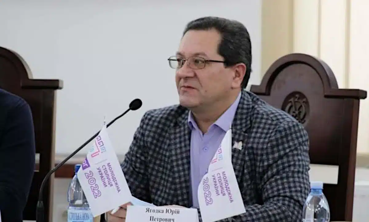 Суд відмовив Юрію Ягодці у поновленні на посаду мера Острога