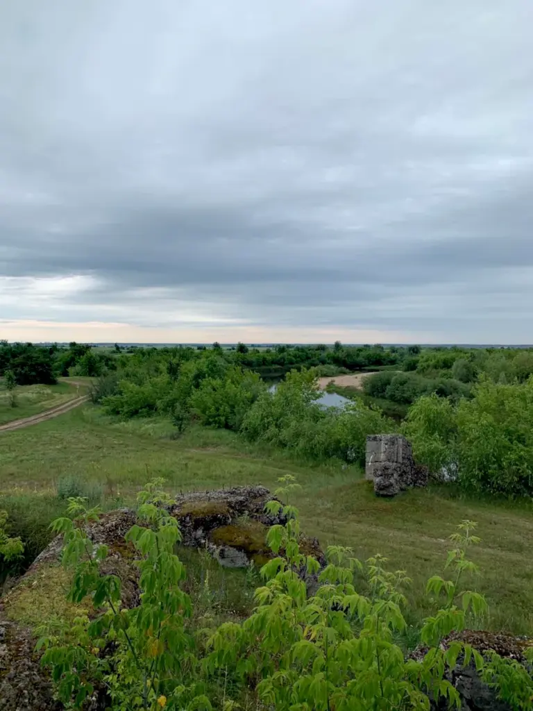 Фортеці минулого: бетонні бункери Рівненщини, які досі тримають оборону часу - фото 5