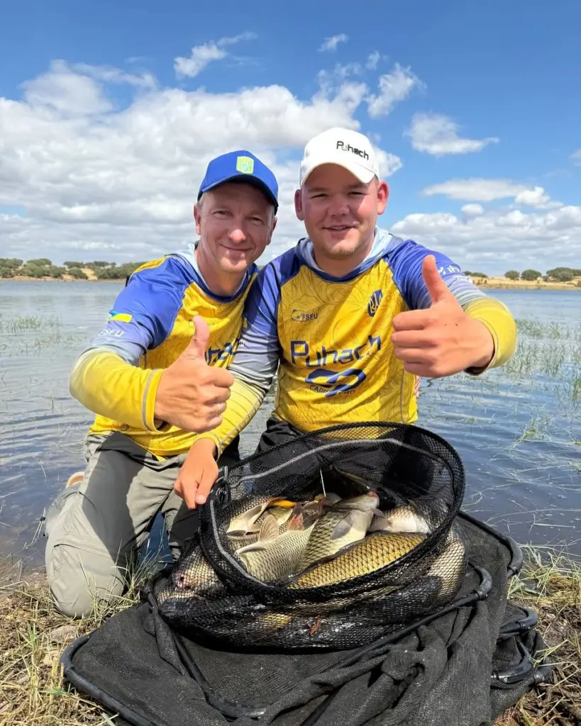 Україна стала чемпіоном світу зі спортивної ловлі риби донною вудкою - фото 1