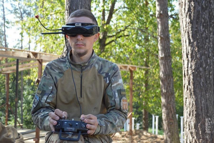 Вони бачать усе: як працюють оператори БпЛА на Покровському напрямку - фото 2
