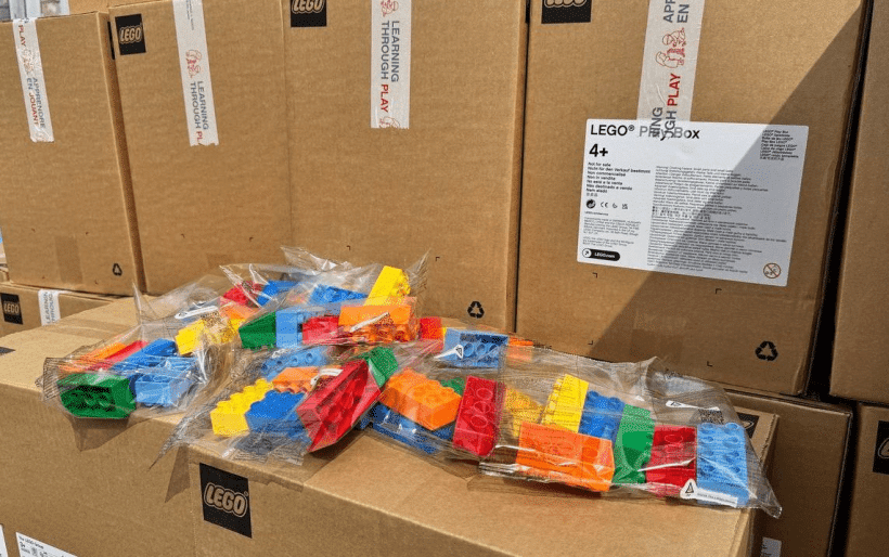 На Рівненщині 479 шкіл отримали навчальні набори LEGO