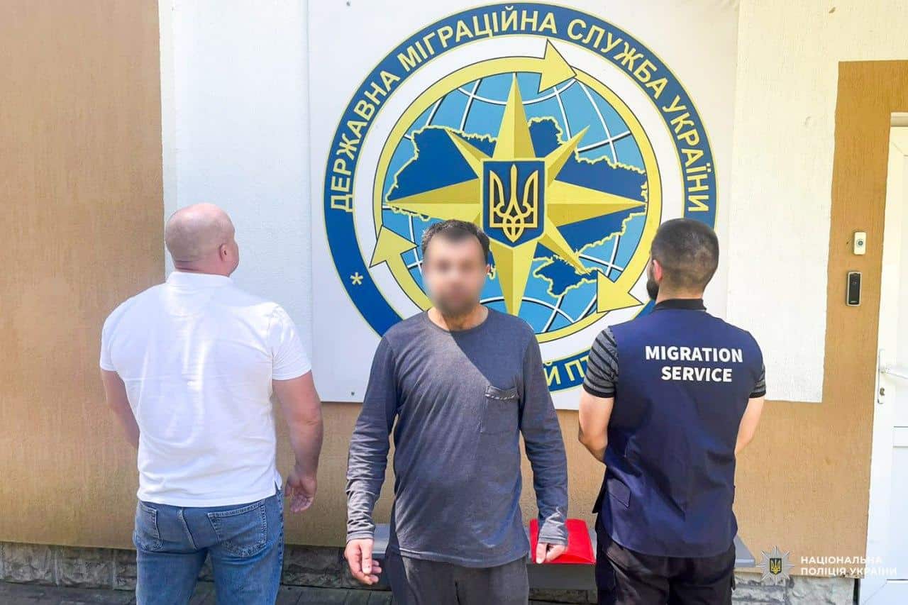 З Рівненщини примусово видворили громадянина Азербайджану