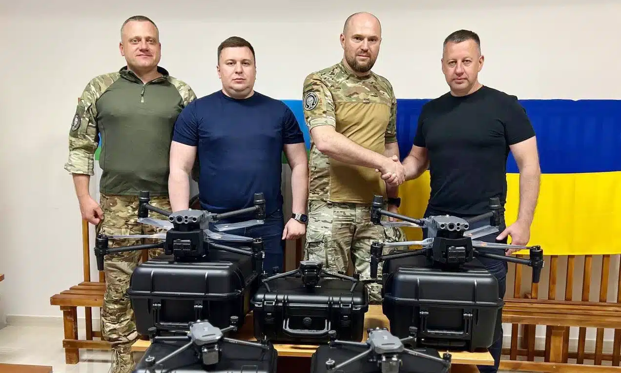 Рівненська громада передала дрони для спецпризначенців «Омега» НГУ