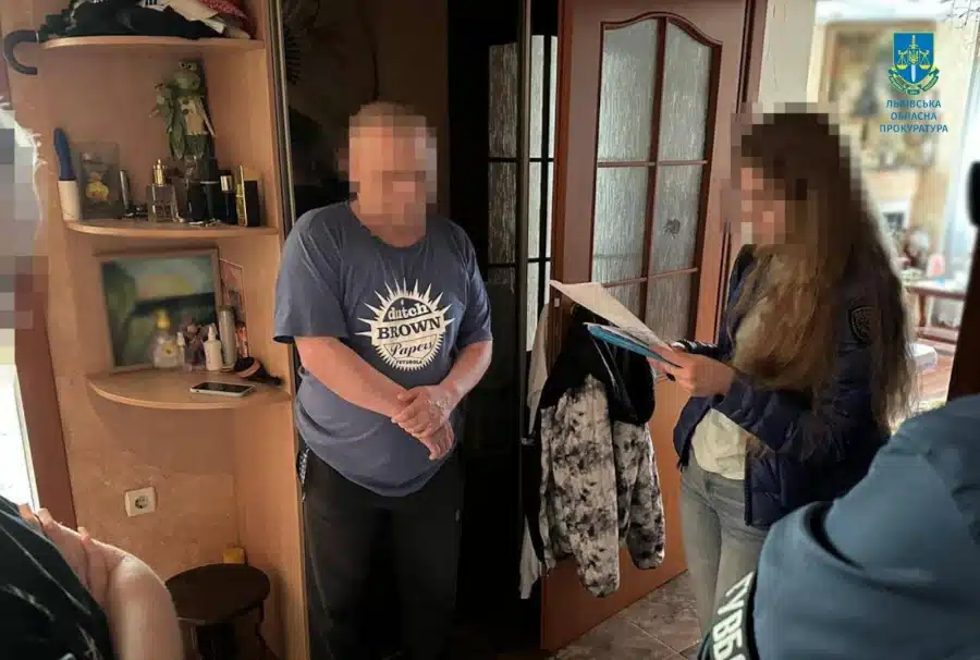 Трьох жителів Рівного підозрюють у перешкоджанні діяльності ЗСУ: реалізували схему втечі військовослужбовців - фото 1