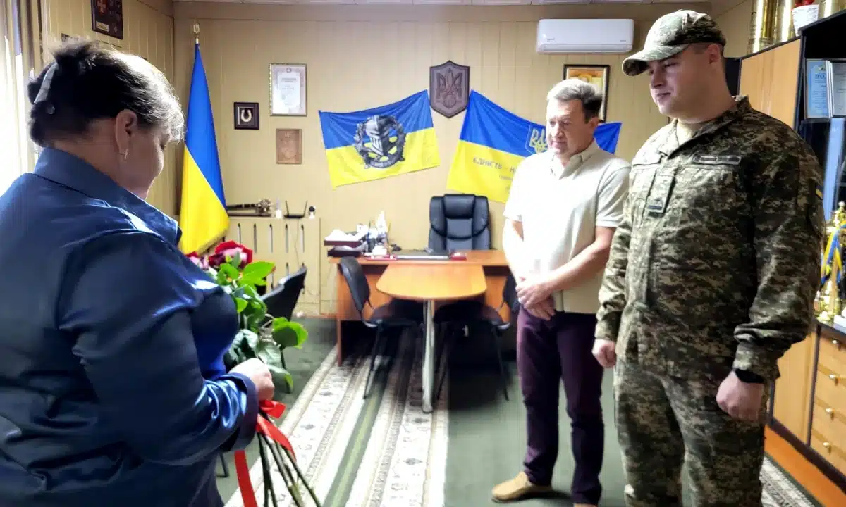 У Городоцькій громаді вручили орден «За мужність» III ступеня матері загиблого військового