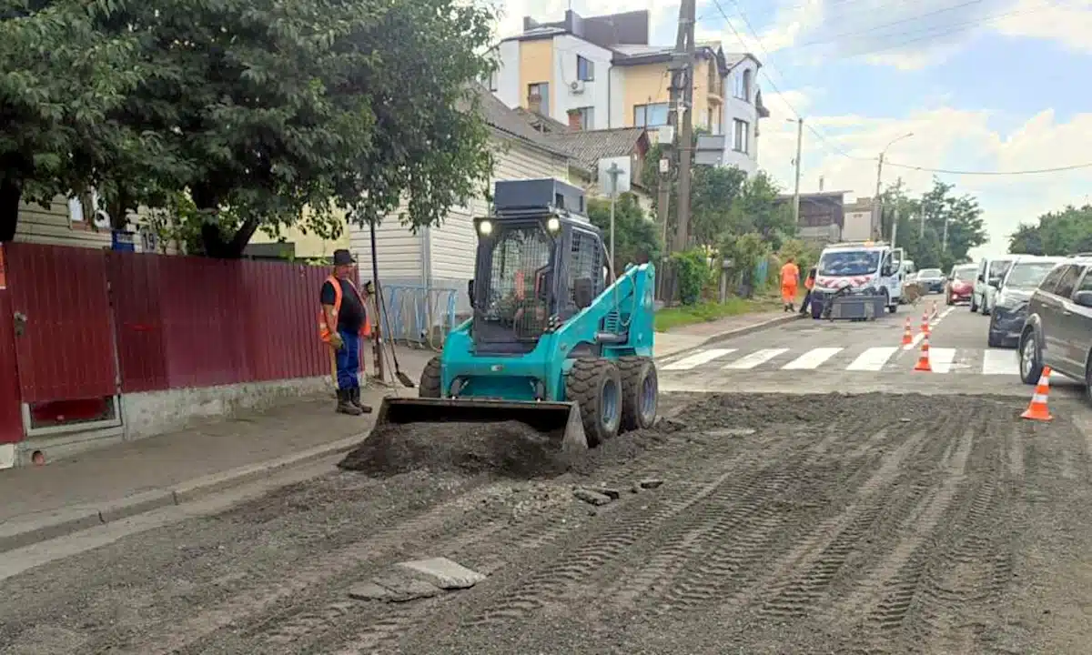 9 липня можливе ускладнення руху в Рівному через дорожні та інші роботи