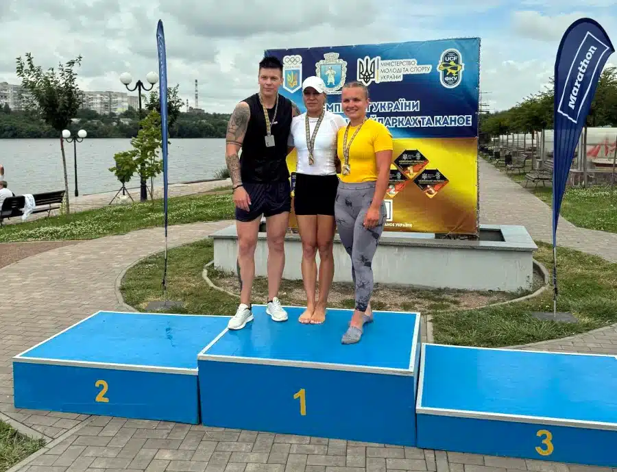 Веслувальники з Рівненщини вибороли три медалі на чемпіонаті України - фото 1