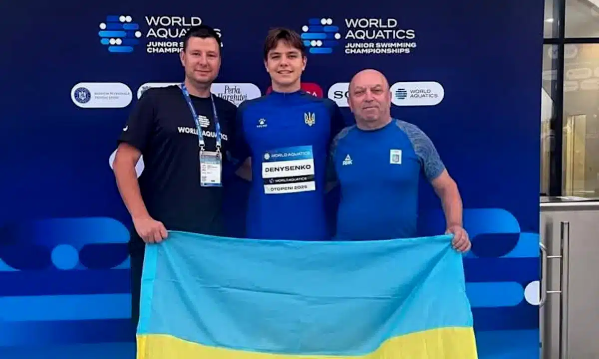 Березнівський плавець Антон Денисенко став фіналістом юніорського Чемпіонату світу з плавання