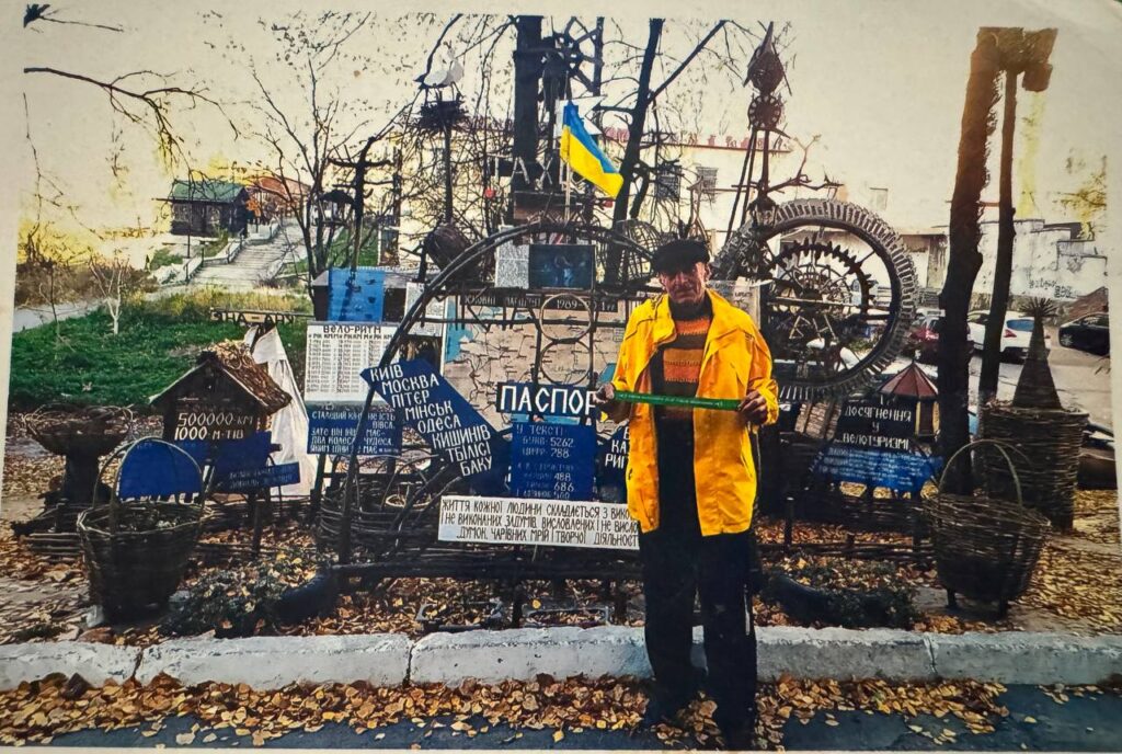 Майстер, що творить із квітів і гілок - фото 1
