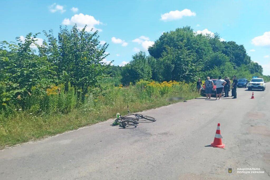 У ДТП біля Козина загинув велосипедист - фото 2