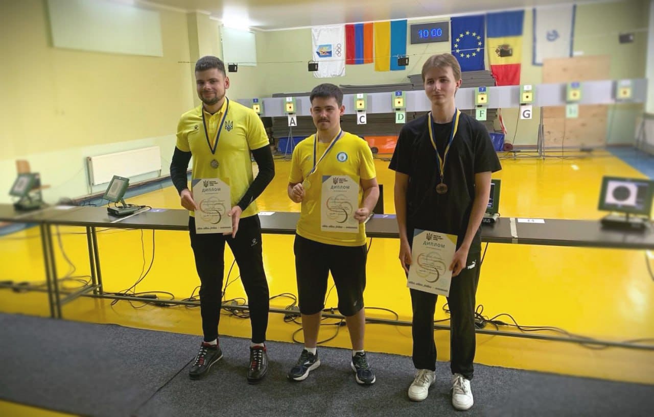 Рівнянин виборов три медалі на чемпіонаті України з кульової стрільби