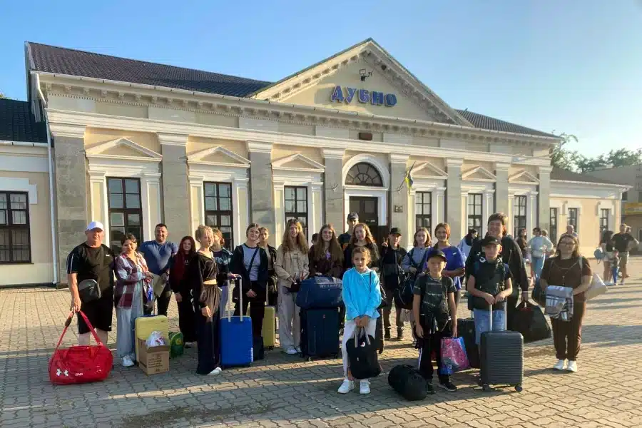 Громади Рівненщини приймають дітей з прифронтових територій на відпочинок - фото 1