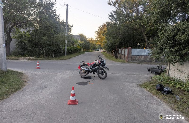 У ДТП на Рівненщині травмувалися 71-річний водій мотоцикла та 14-річний пасажир