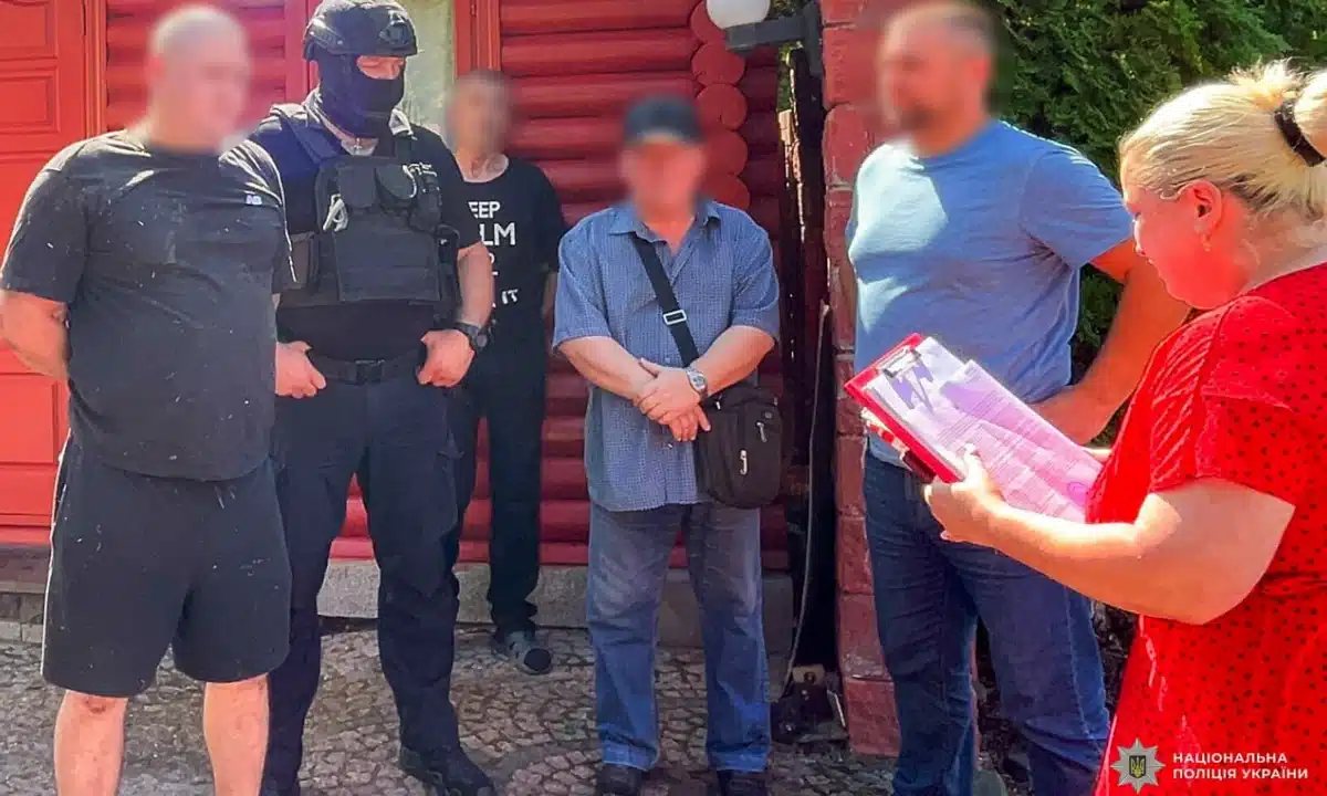 У Рівному затримали чоловіка, який обікрав чотири квартири