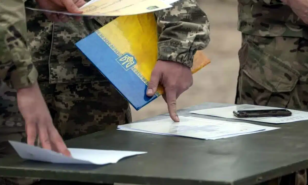 У Рівному розширили програму виплат за перший військовий контракт