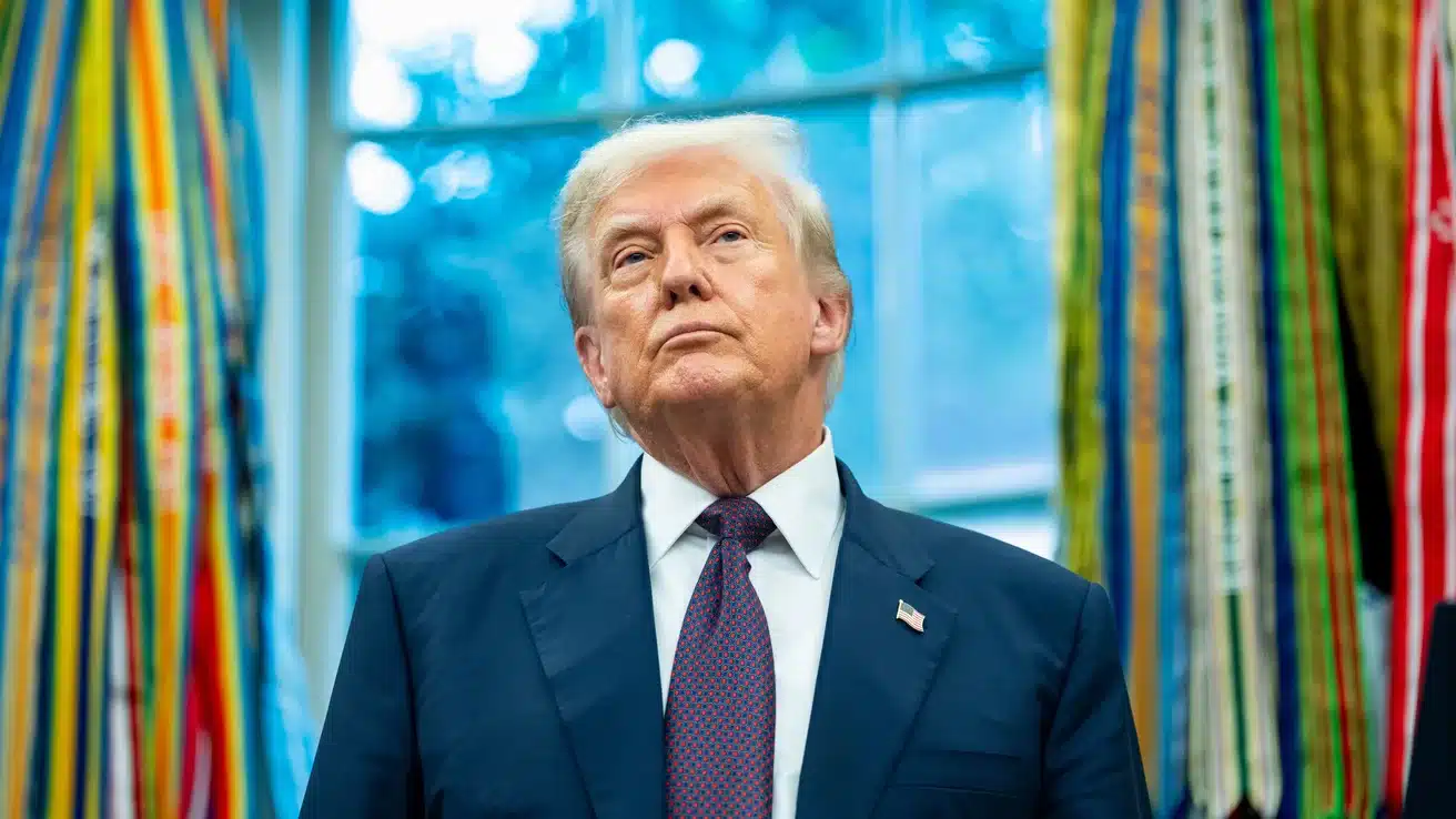 Трамп заявив, що Зеленський може завершити війну, але назвав умови