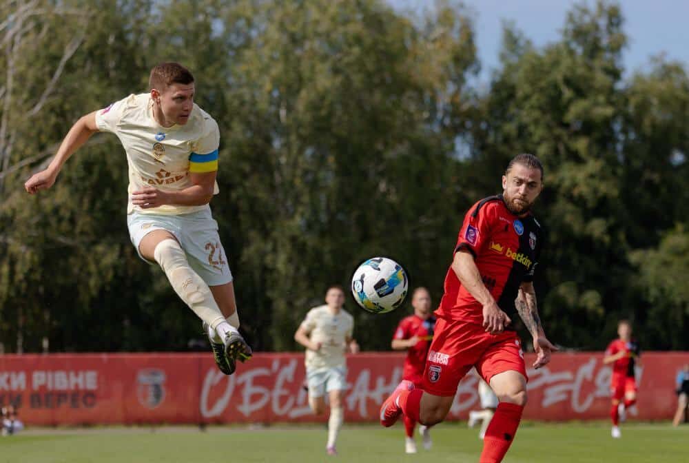 Аншлаг на Авангарді: «Верес» поступився «Шахтарю» перед повним стадіоном