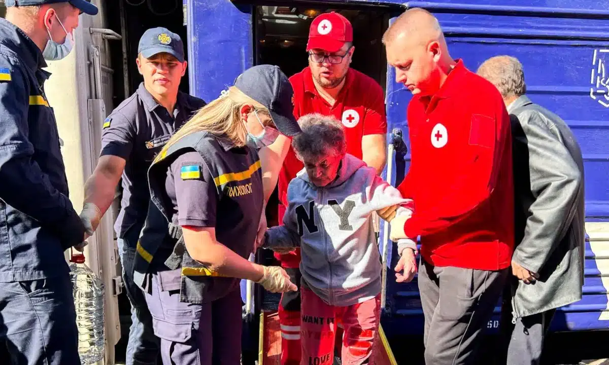 На Рівненщину прибув 24-й евакуаційний потяг із Донеччини. 21 людина знайшла прихисток