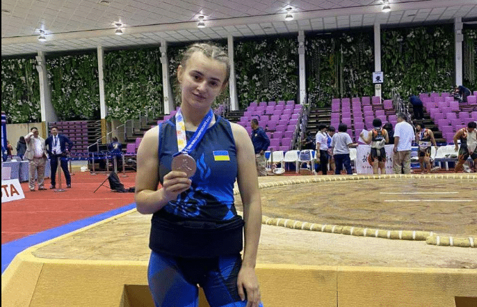 Рівнянка виборола «срібло» на чемпіонаті світу з сумо в Бангкоку