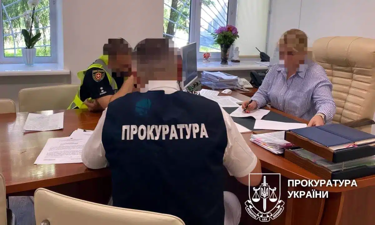У Вараші судитимуть директорку медзакладу за переплату при закупівлі кисневої станції
