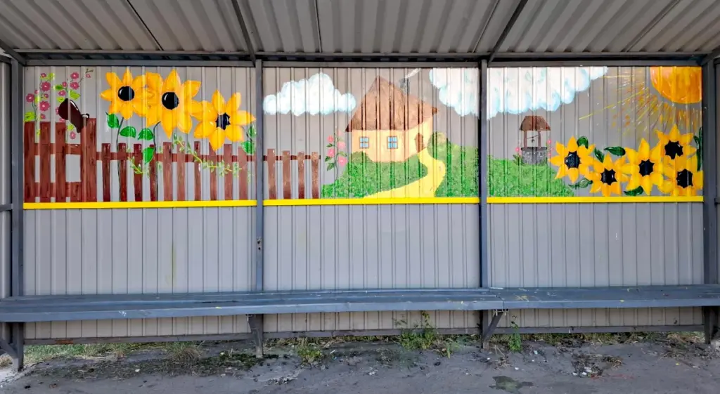 kamianka-rozmaliovani-zupynky-05